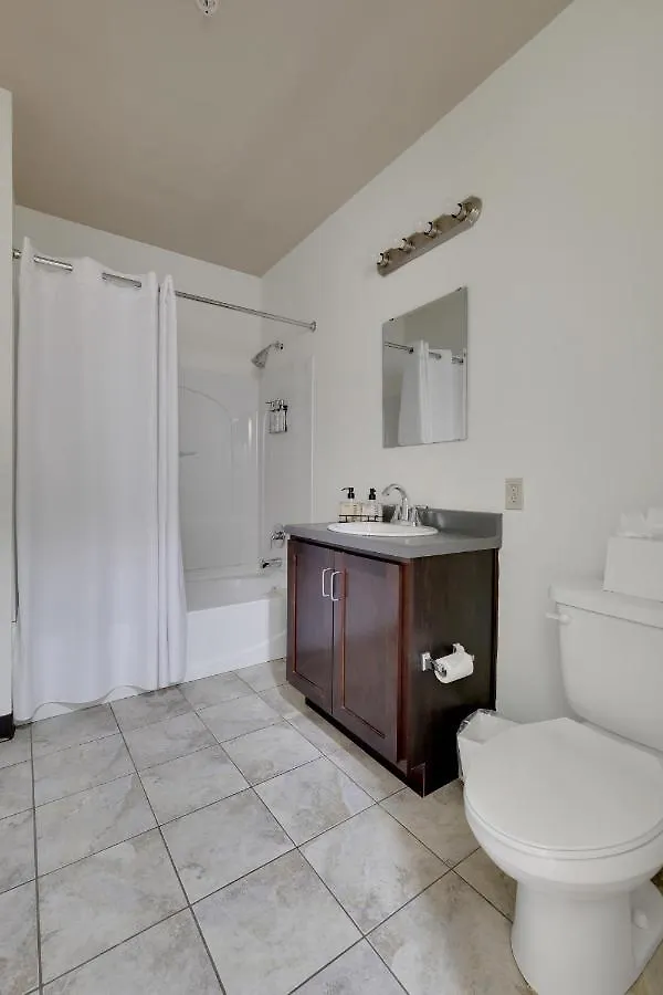Apartment With King Bed In Downtown Louisville United States